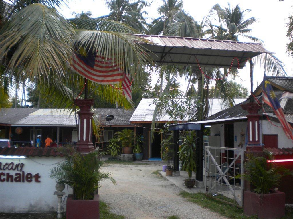 Hôtel Grimbun Chalet à Kuala Terengganu Extérieur photo